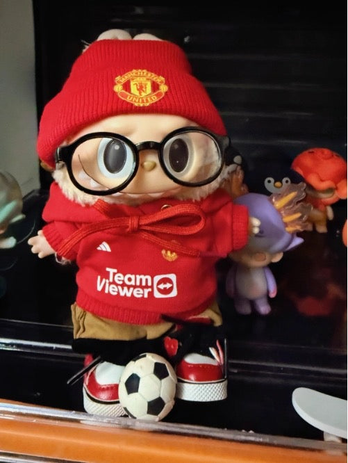 ⚽🐵 Labubu Loves Man Utd – Mini Red Devils Outfit! 🔴✨